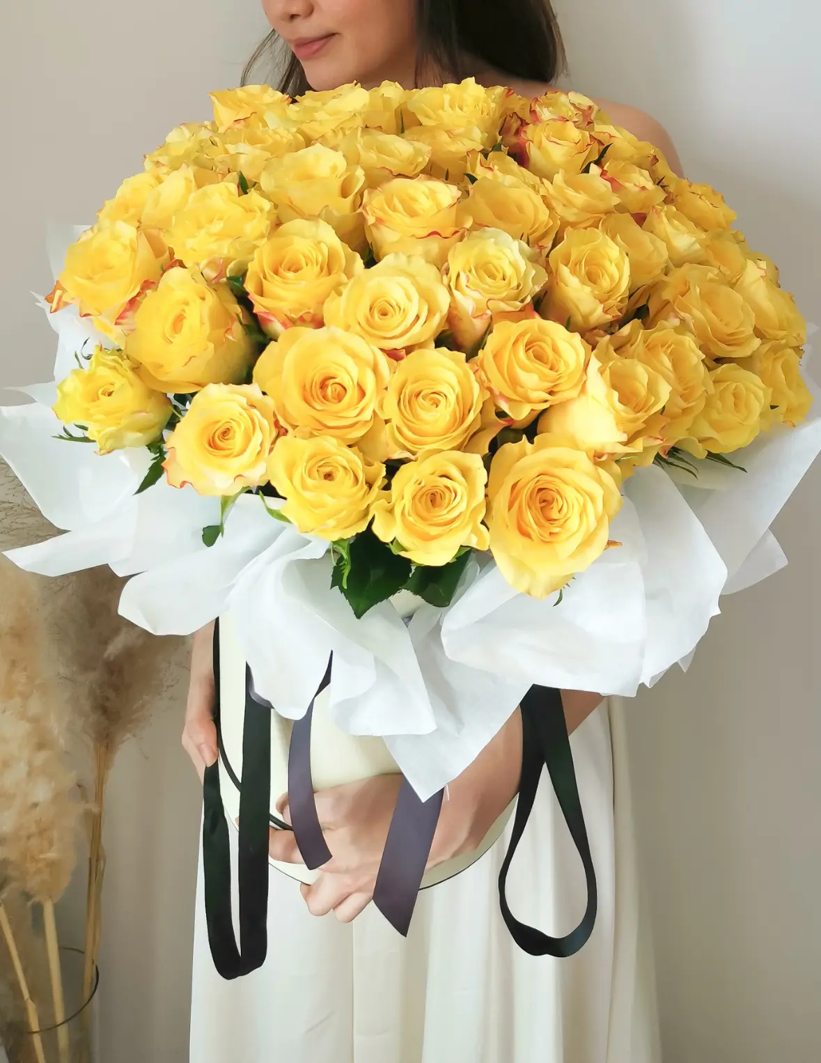 yellow rose flower box